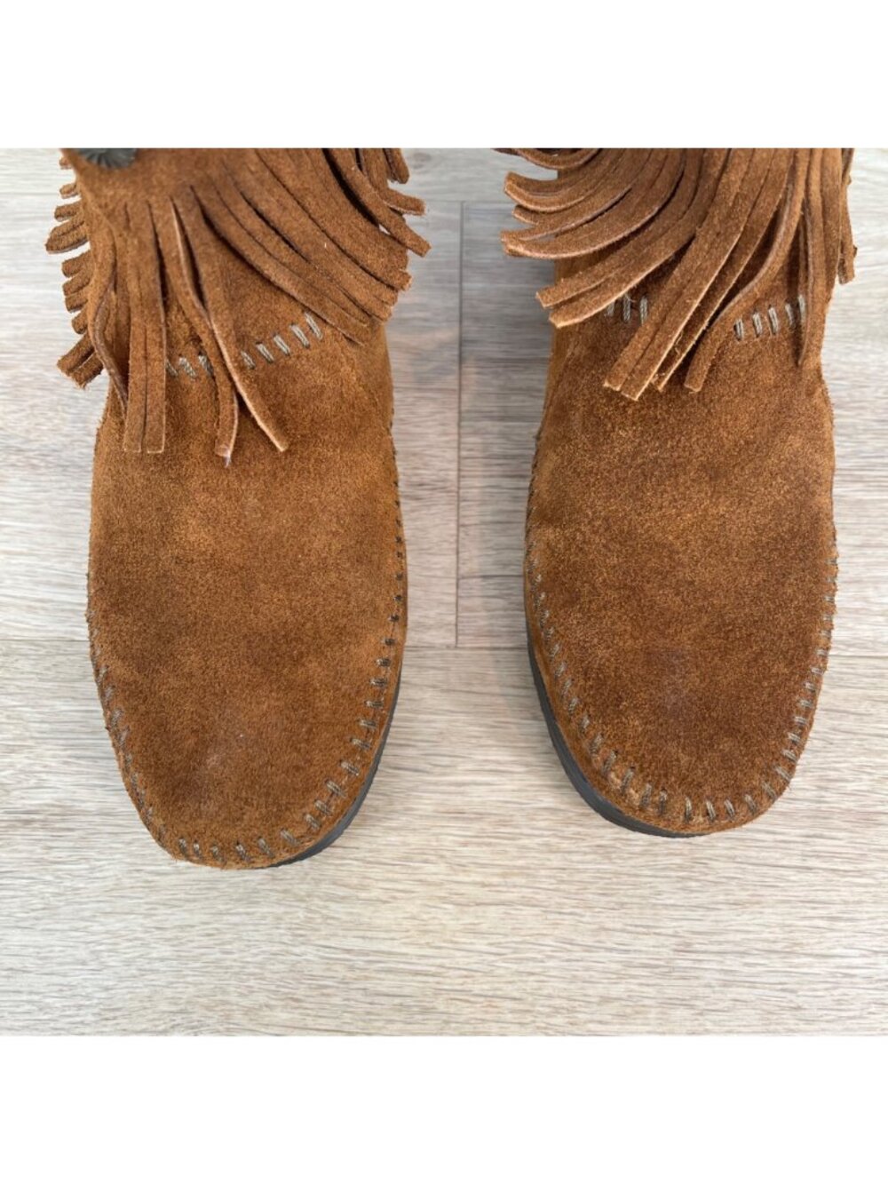 Minnetonka Womens Hi Top Back Zip Western Bootie Shoes Size 6 Brown Suede Fringe - Picture 7 of 11